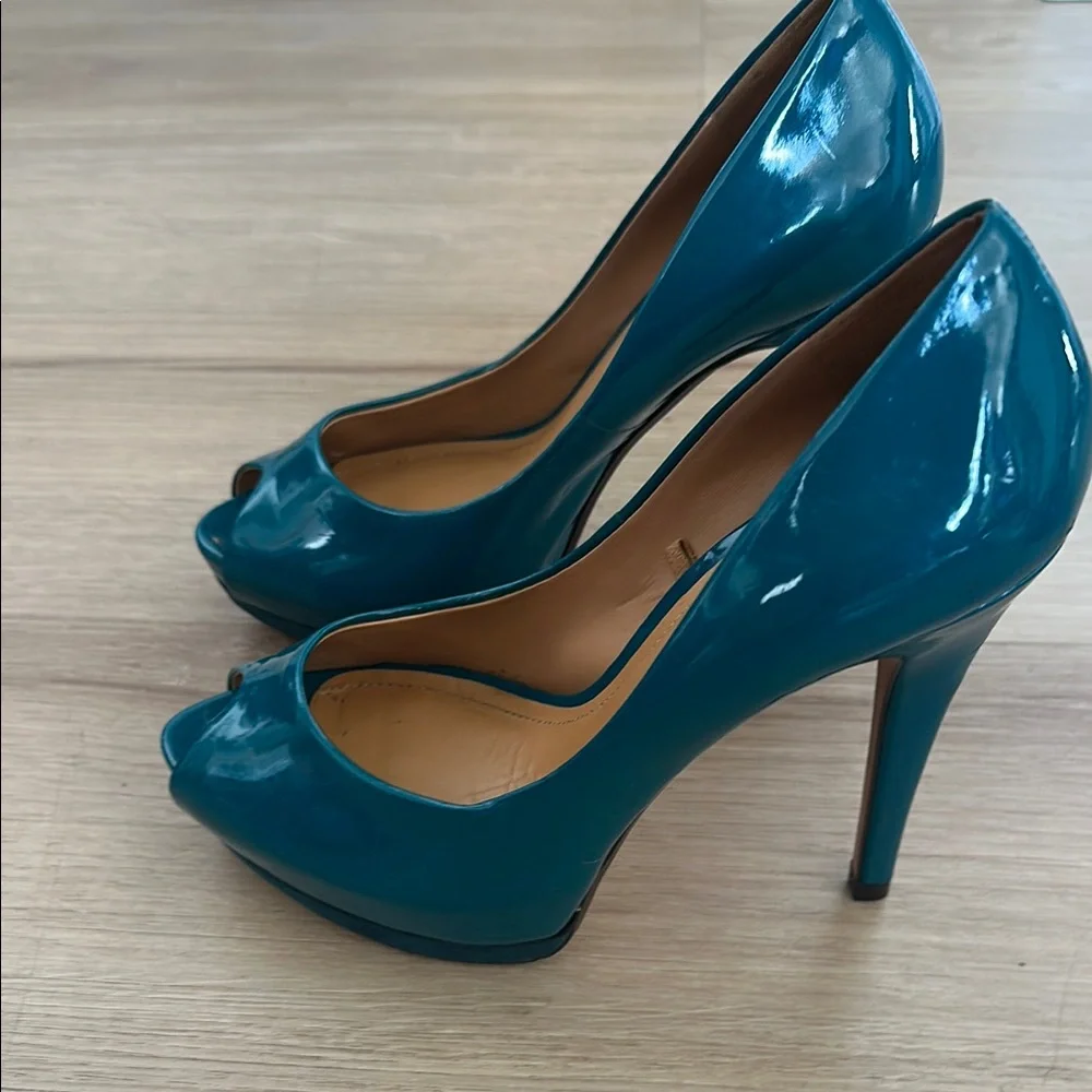 Zara Blue Heels Sleek Design - Picture 3 of 7
